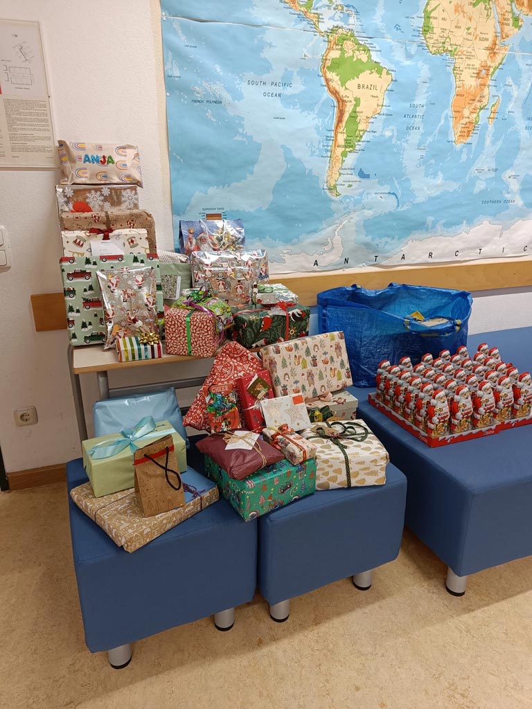 Geschenke, Geschenke, Geschenke